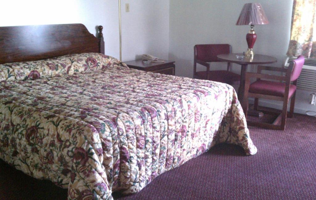 Valley Motel Pittsburgh Harmarville ภายนอก รูปภาพ