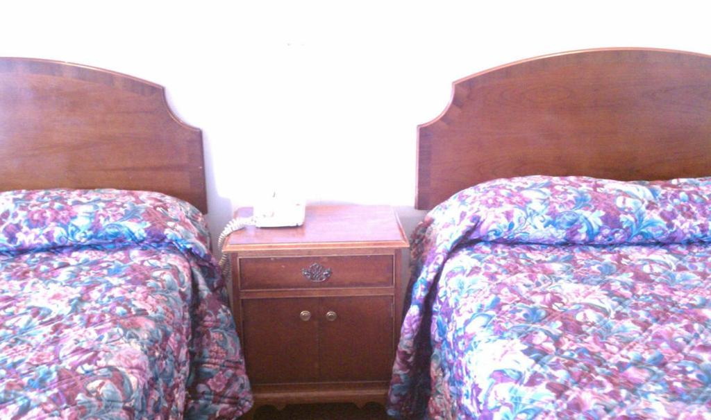 Valley Motel Pittsburgh Harmarville ห้อง รูปภาพ