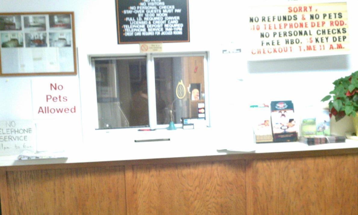 Valley Motel Pittsburgh Harmarville ภายนอก รูปภาพ