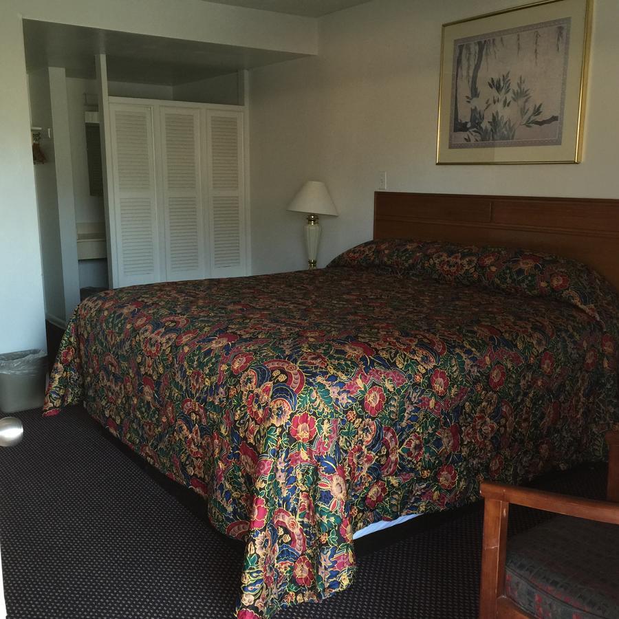 Valley Motel Pittsburgh Harmarville ภายนอก รูปภาพ