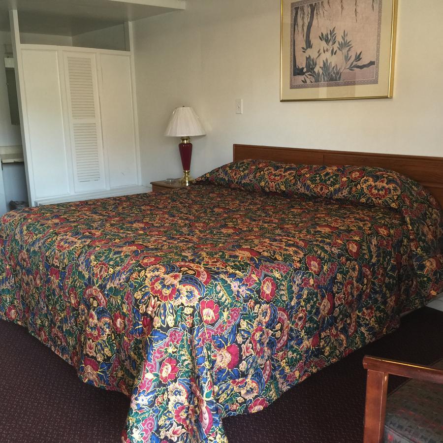 Valley Motel Pittsburgh Harmarville ภายนอก รูปภาพ